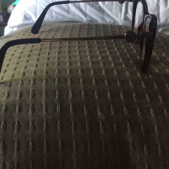 Name brand prescription frames - Picture 7 of 8